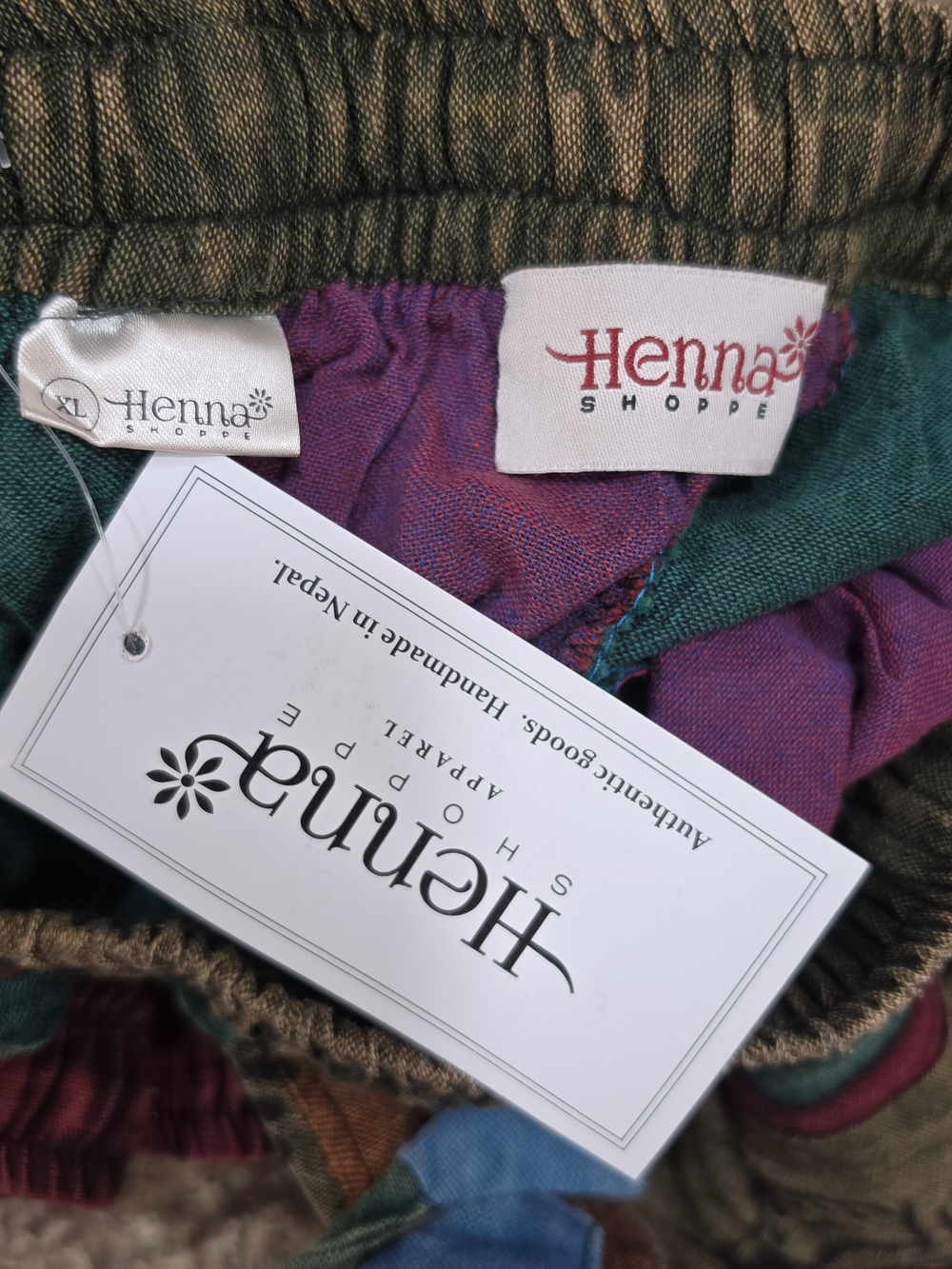 Multi-Color Patchwork Embroidered Pants - Picture 6 of 6